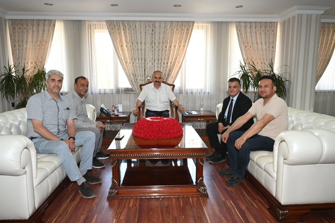 Vali Ekrem Canalp, Kültür ve Turizm Yetkililerini Makamında Kabul Etti