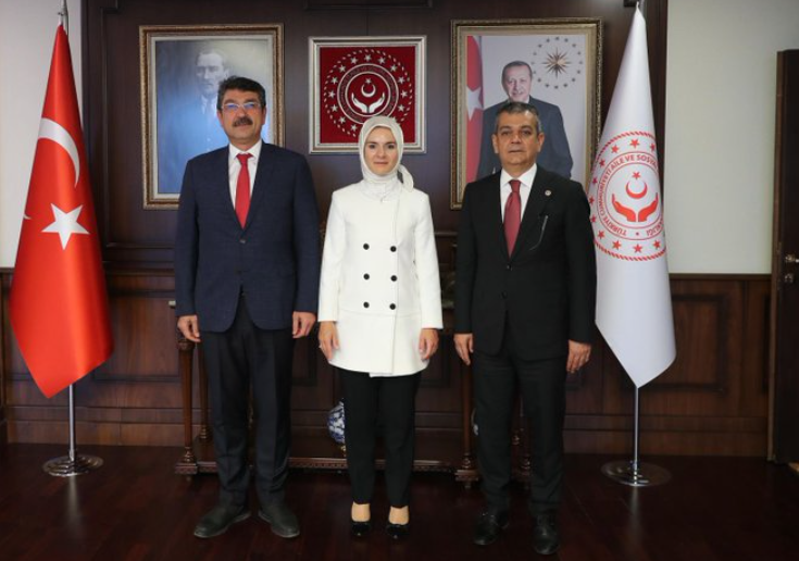 Milletvekili Nasıroğlu, Bakan Göktaş ile Batman’ı görüştü