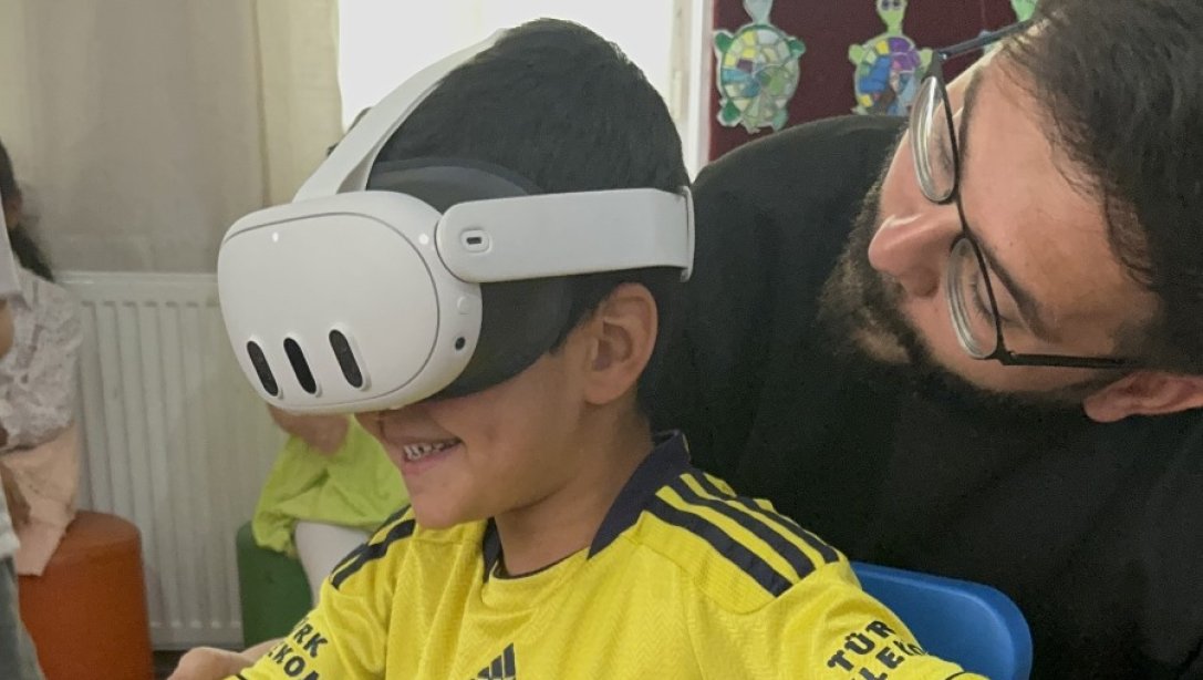 SANAL YOLCULUKLA MİNİKLERE BÜYÜK KEŞİFLER