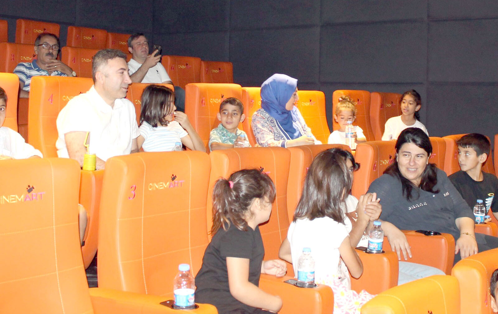 100 ÖĞRENCİYE NİTELİKLİ EĞİTİM