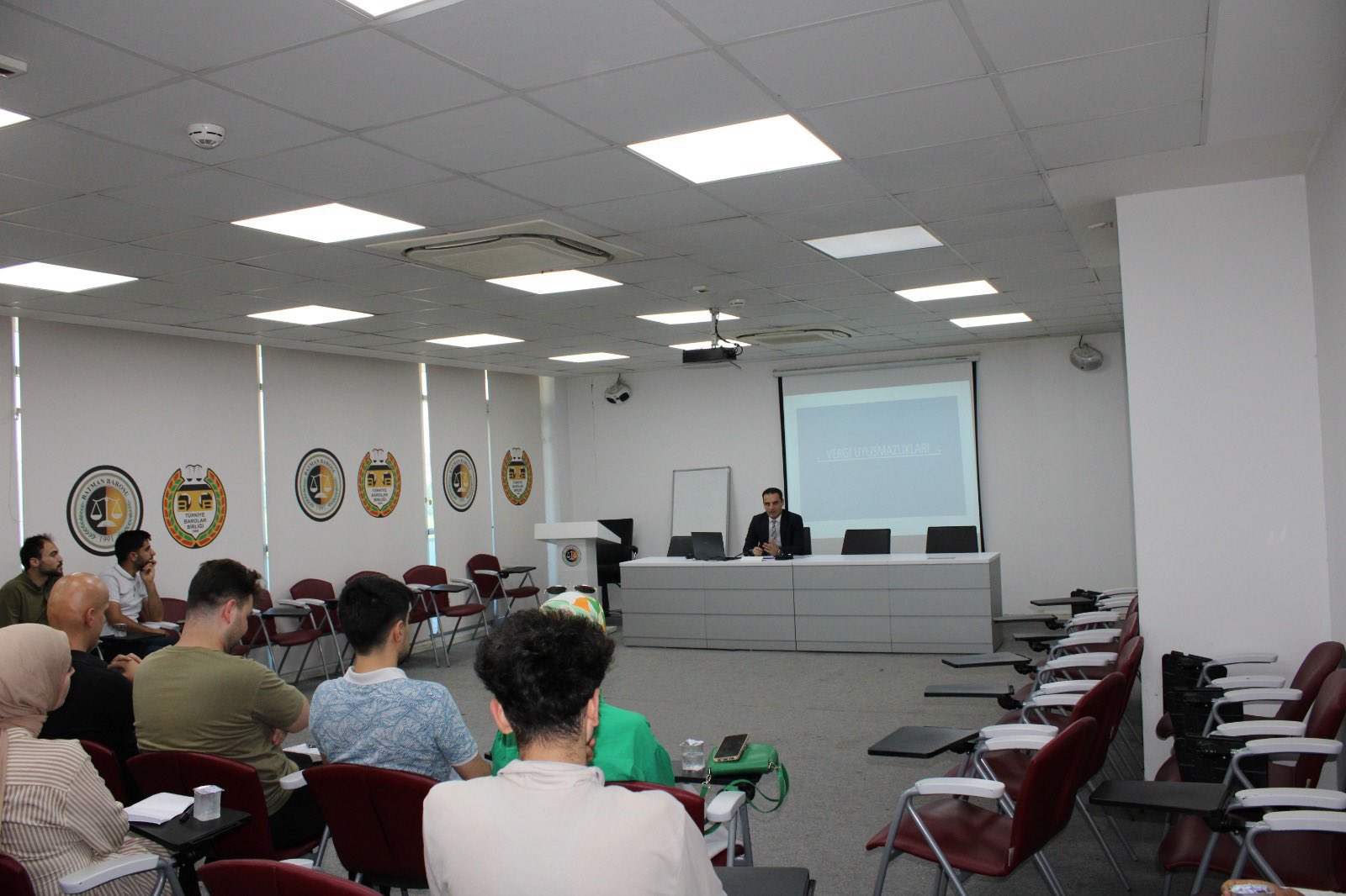 Stajyer Avukatlara ‘Vergi Hukuku Uygulamaları’ anlatıldı