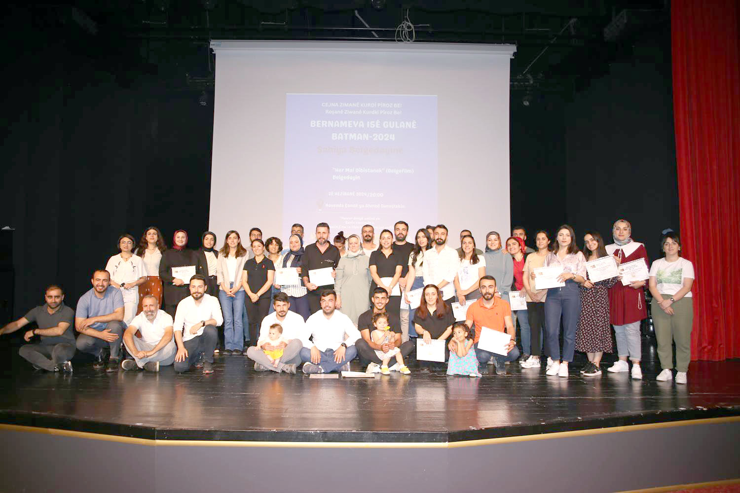 ‘Her Ev Bir Okul’ filmi büyük beğeni topladı