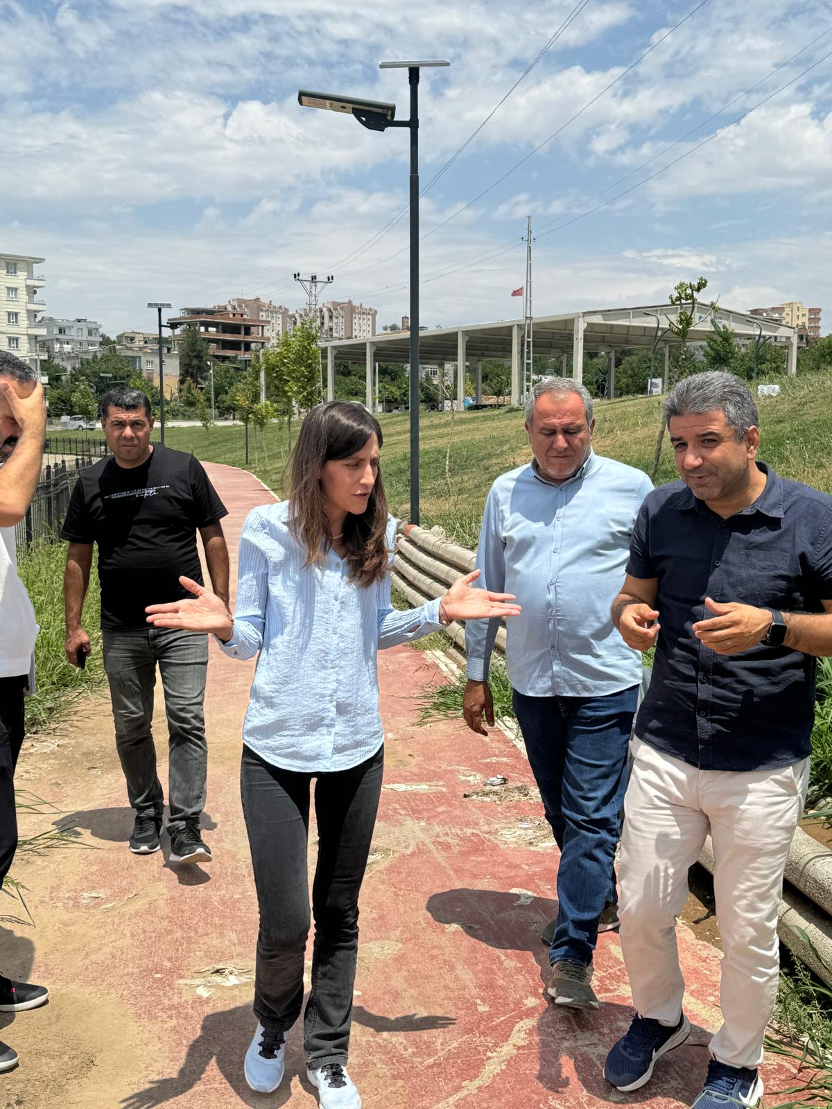 EŞ BAŞKAN SÖNÜK YÜRÜYÜŞ YOLUNU İNCELEDİ