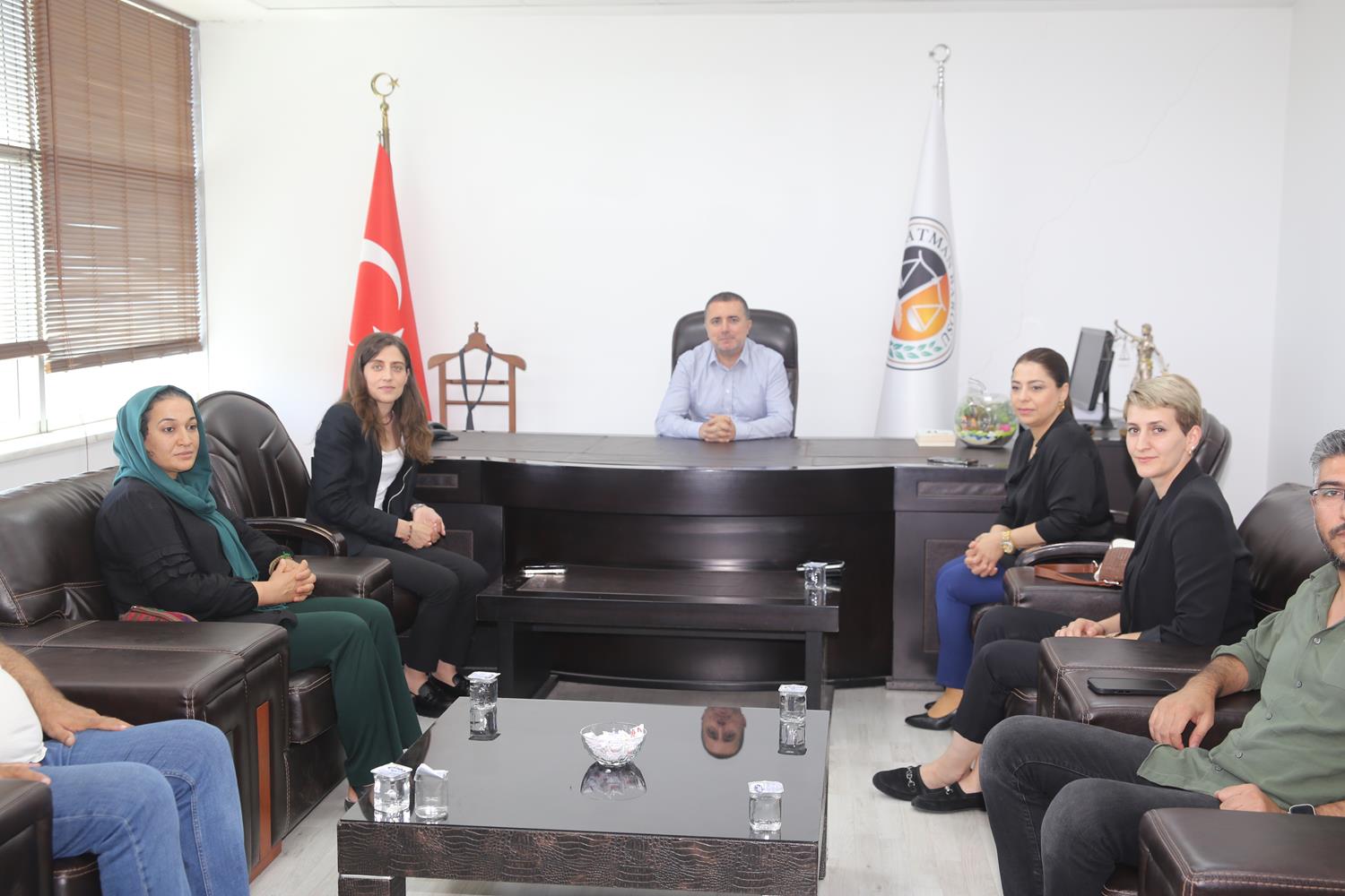 EŞ BAŞKAN GÜLİSTAN SÖNÜK’TEN BATMAN BAROSUNA ZİYARET