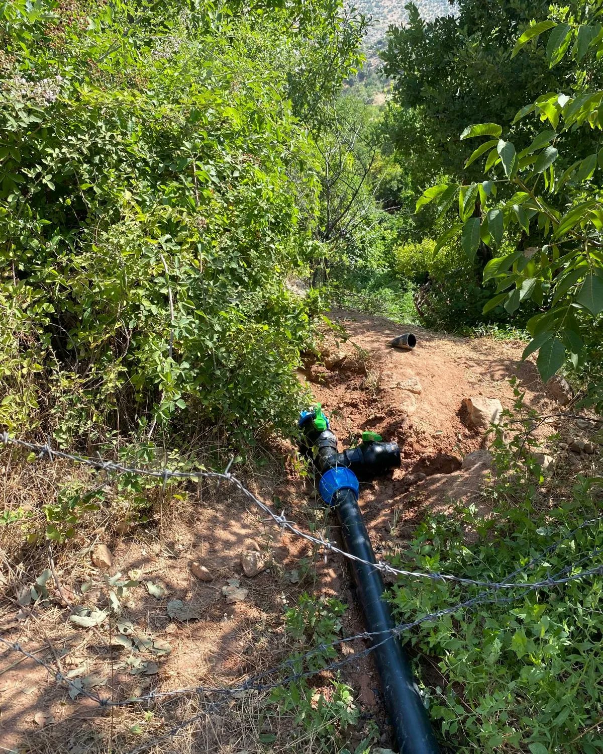 Akalin köyüne su borusu desteği