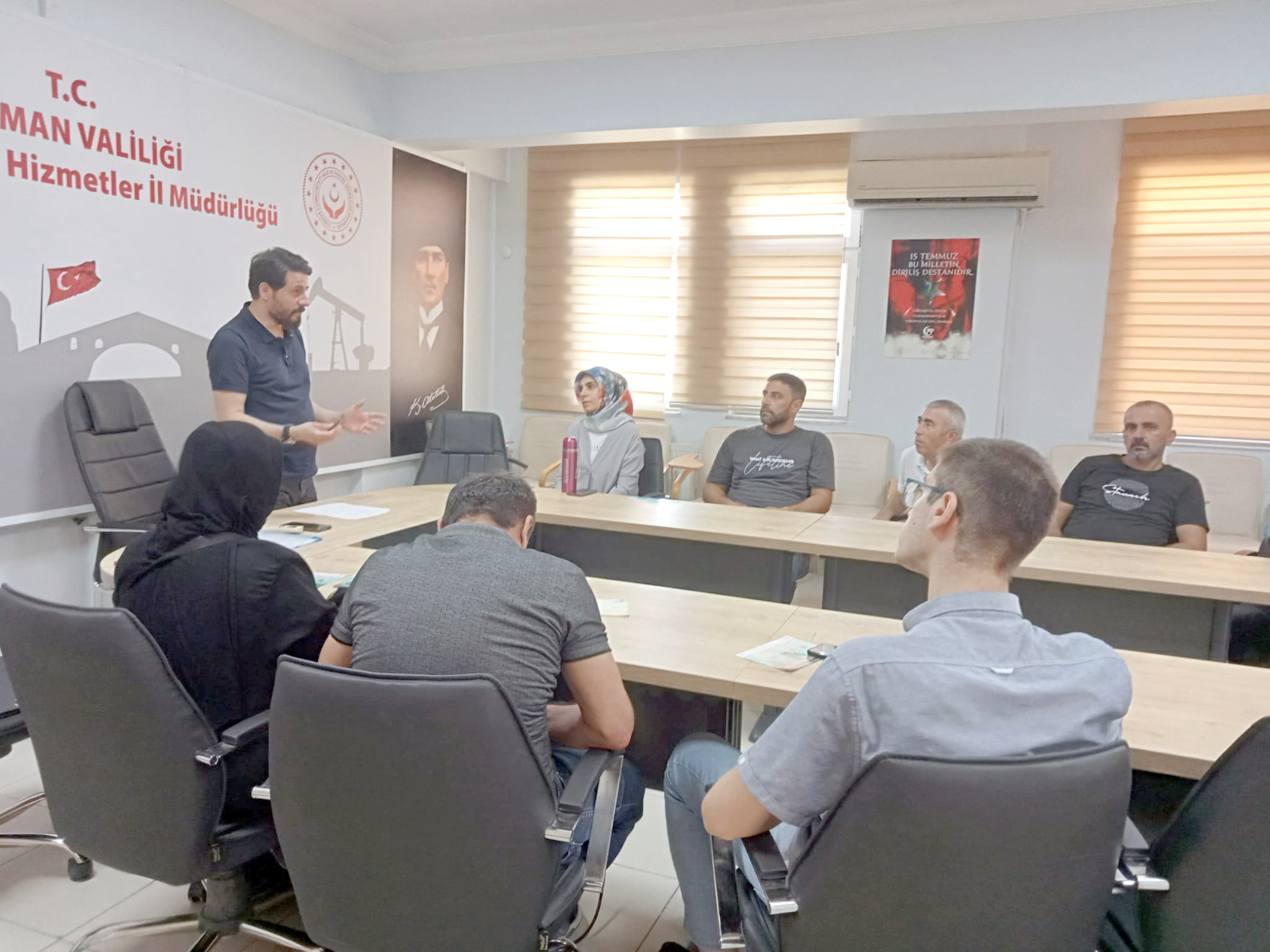 Ailelere davranış problemleri ve başa çıkma yolları eğitimi