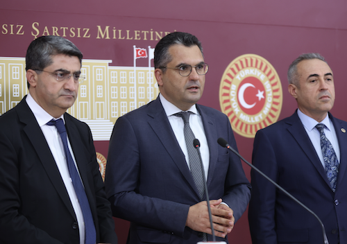DEVA Partisi Milletvekillerinden Ortak Tepki: “Meclisin İşlevsizleştirilmesine İzin Vermeyeceğiz”