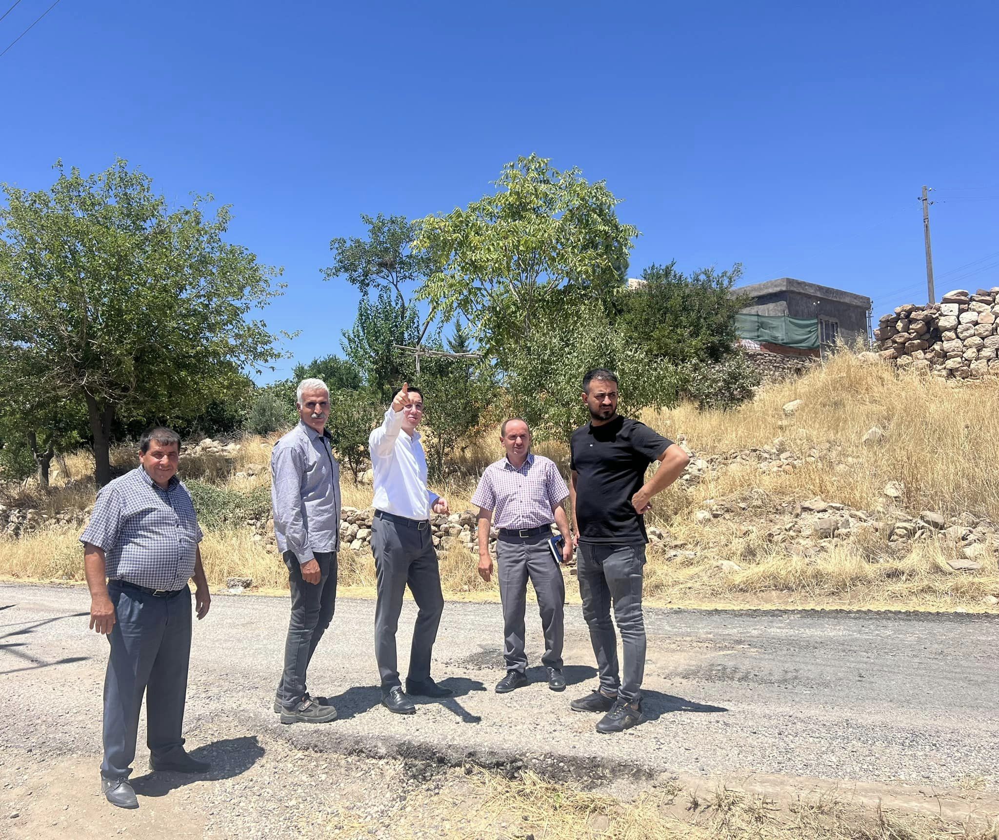 Kaymakam Öztaş’tan yol incelemesi