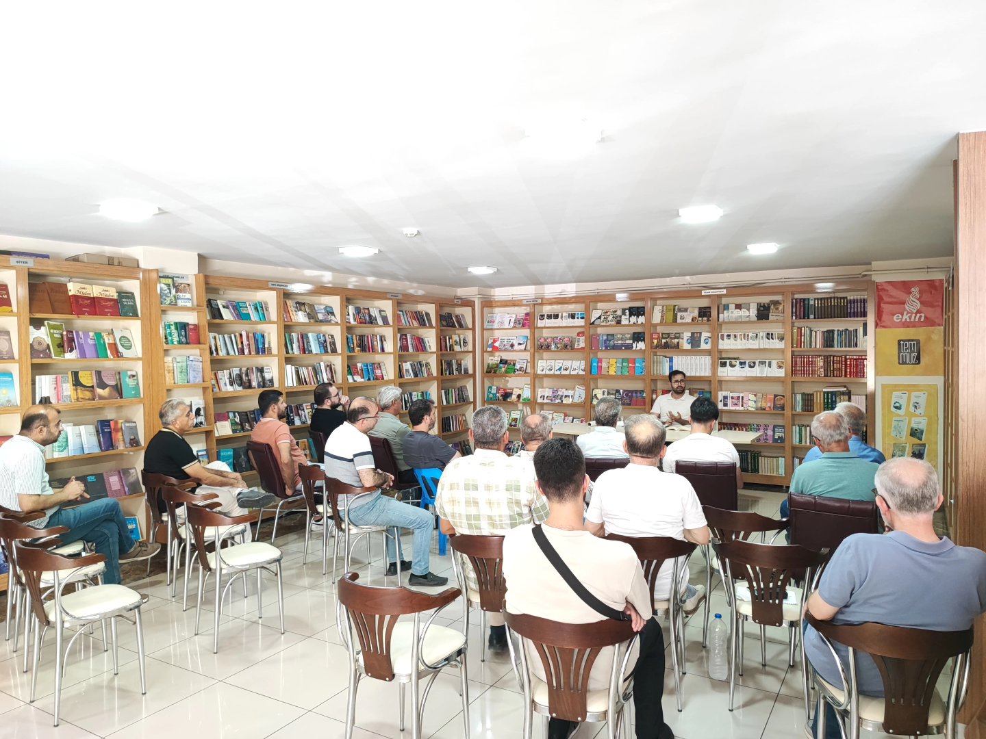 Batman’da Kitap Müzakeresi: “Sahabenin Sünnet Anlayışı” Tartışıldı