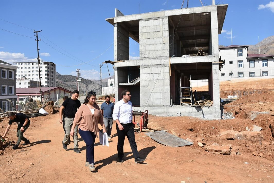 Sason İlçe Halk Kütüphanesi inşaatı sürüyor