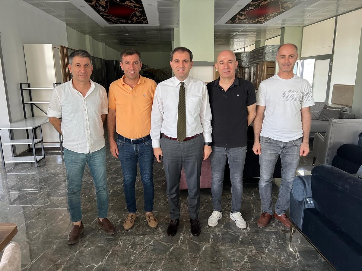 Mete’den İlçe esnafına veda ziyareti