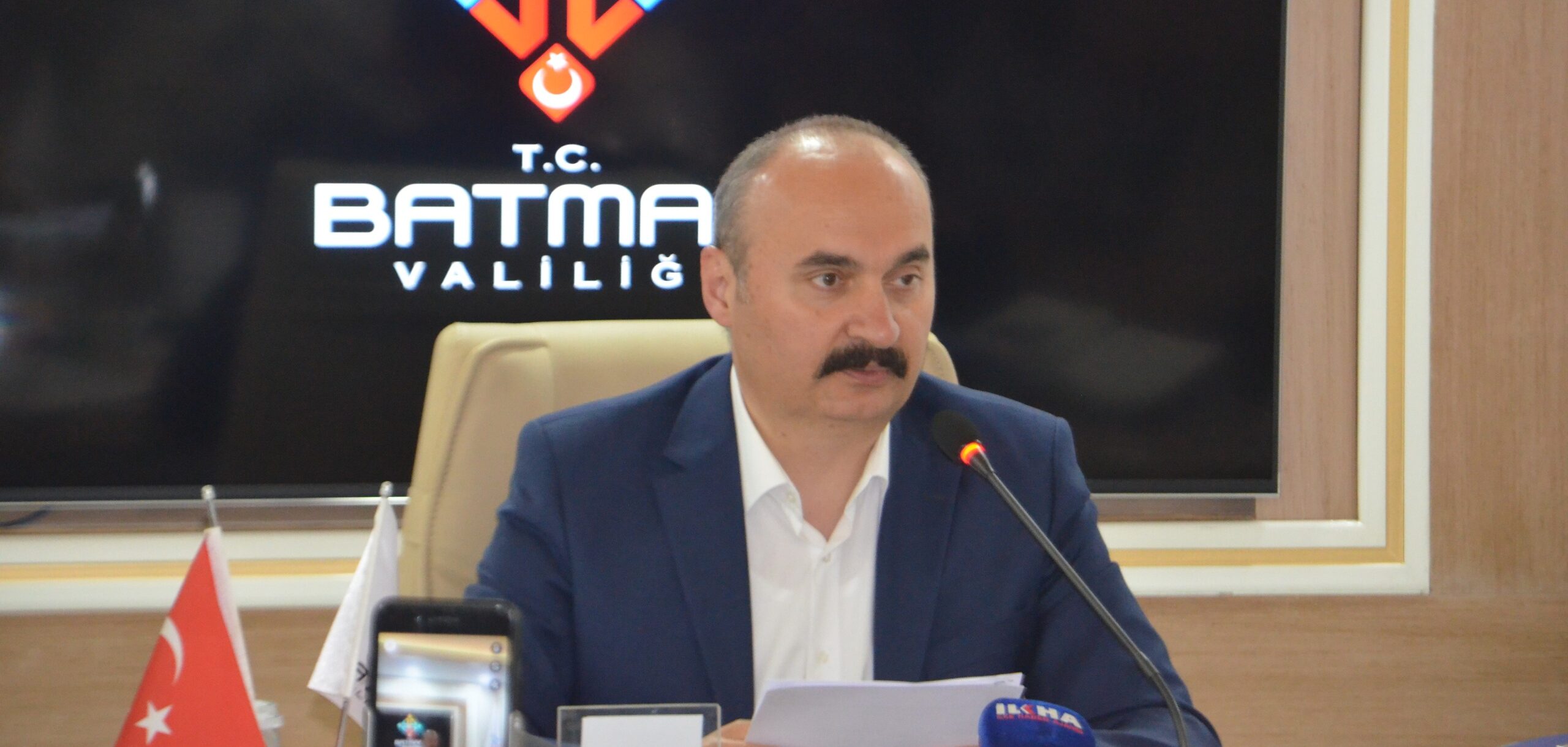 Vali Canalp’ten Gazeteciler ve Basın Bayramı Mesajı