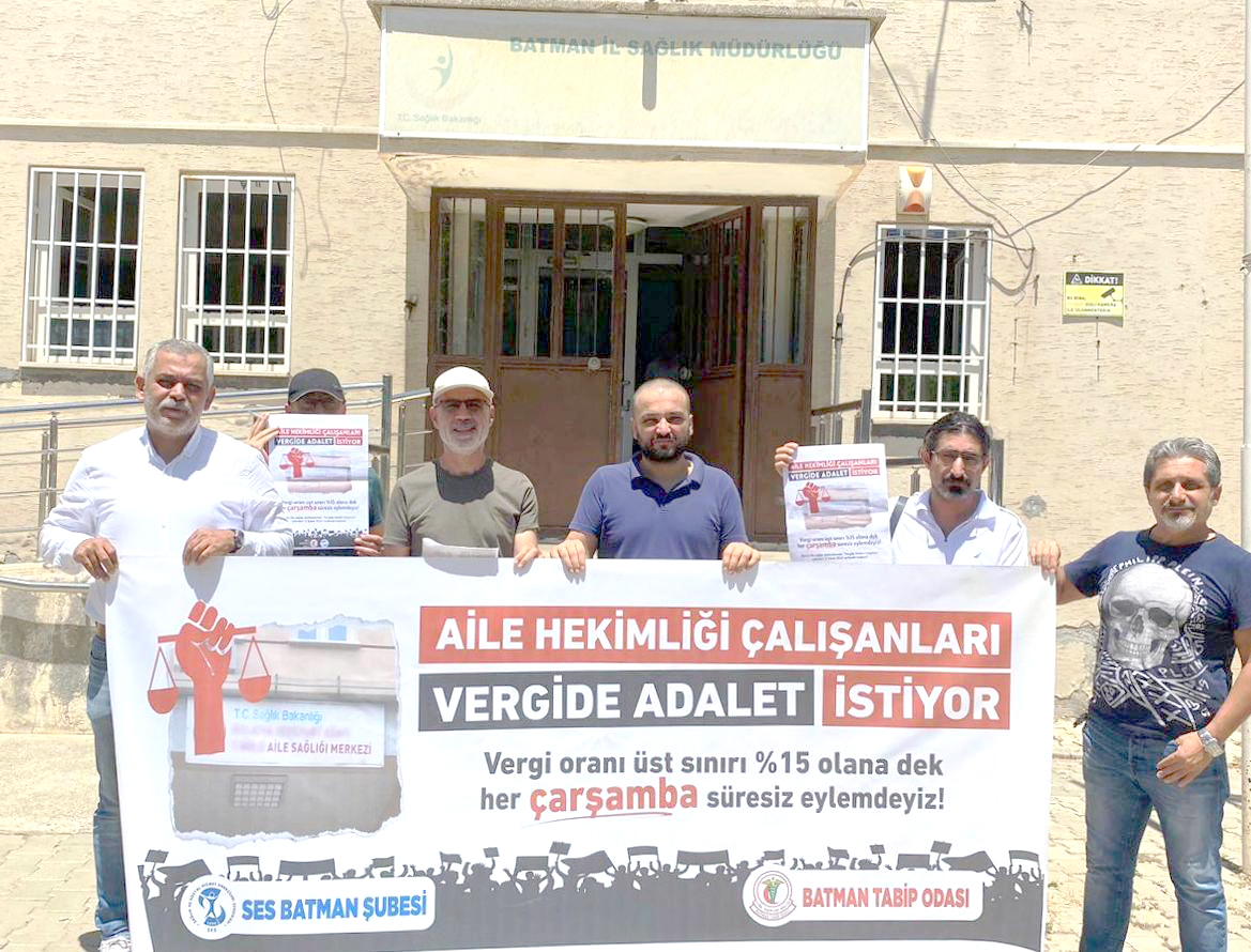 Vergi Adaleti Eylemi sürüyor