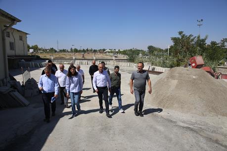 Yeni Asri Mezarlık hizmet binası yapılacak