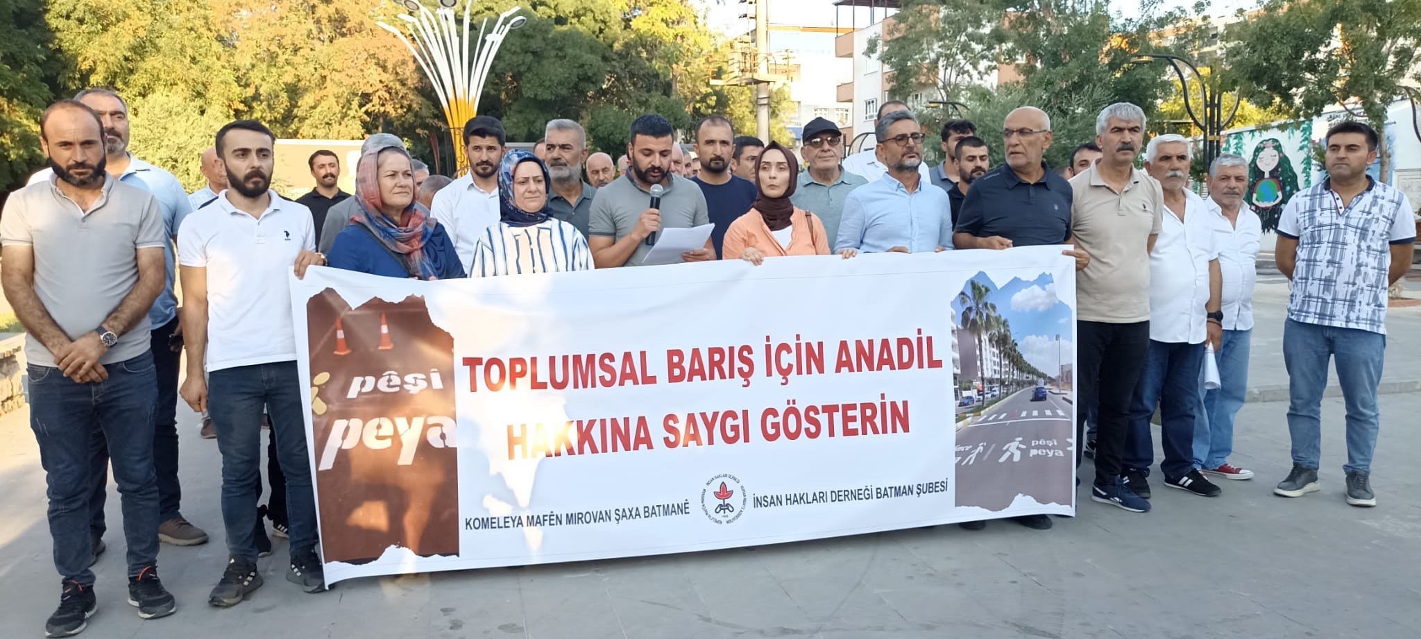 İnsan Hakları Derneği Batman Şubesi: 23. Barış Nöbeti – Anadile Saygı Çağrısı