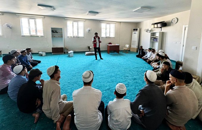 Davranış problemleri ve başa çıkma yolları eğitimi verildi