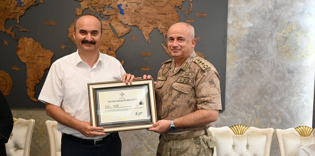 Jandarma Komutanı Taşkın’a veda yemeği düzenlendi