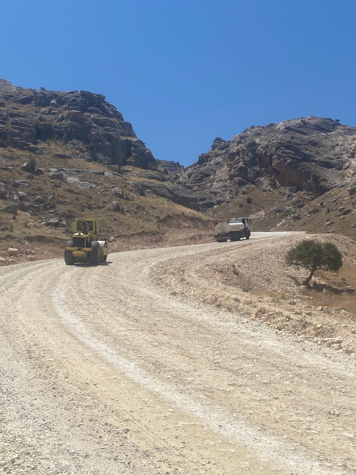 Hasankeyf’te Yol Tesviye Çalışmaları Tamamlandı