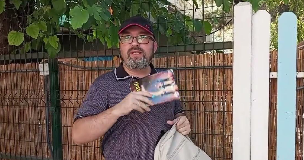 Diyarbakır Caddesi’nde banklar kitap açtı