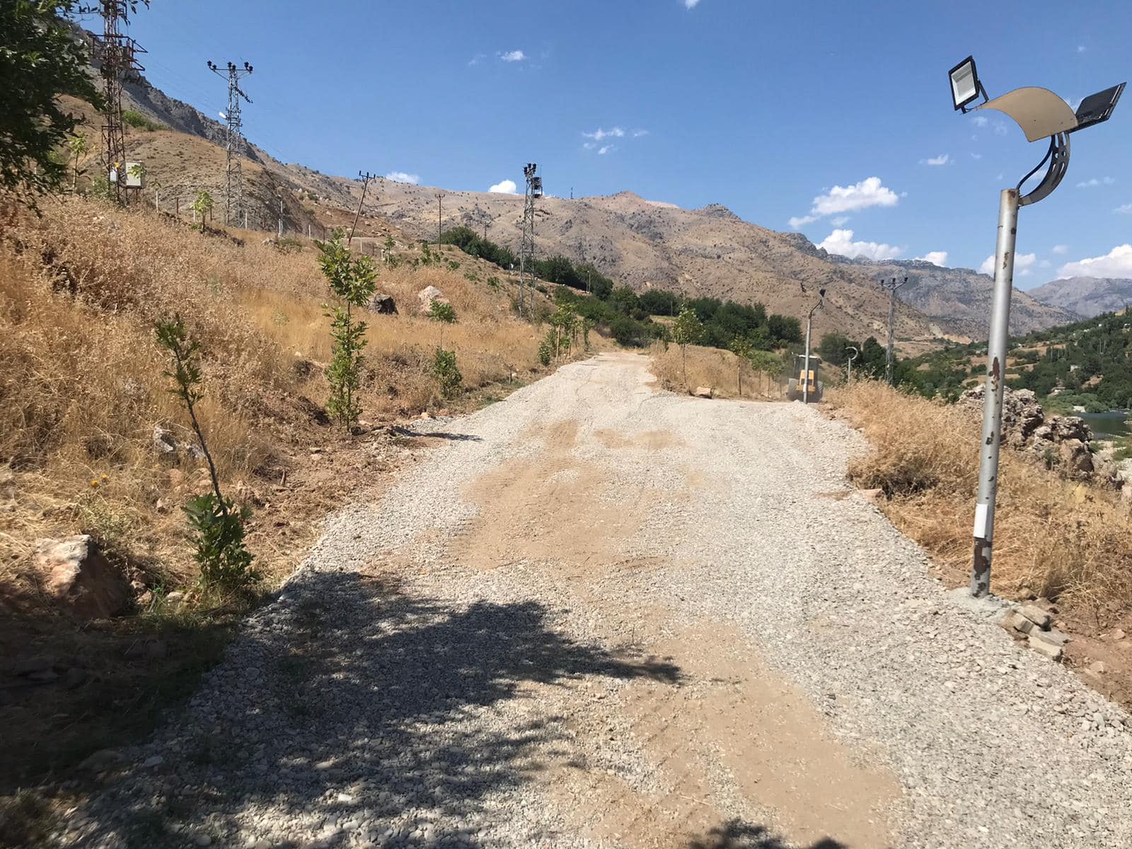 Kozluk’ta Köylere Yönelik Hizmet Atağı