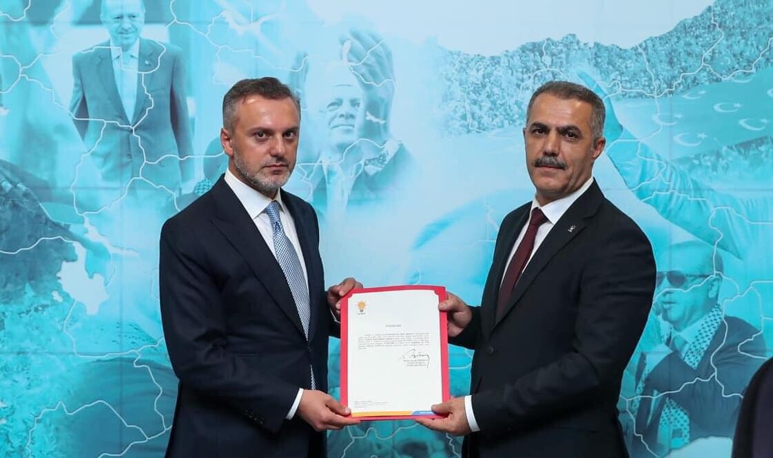 “ÇİÇEK YERİNE GAZZE İÇİN YARDIM KURULUŞLARINA BAĞIŞ YAPIN”