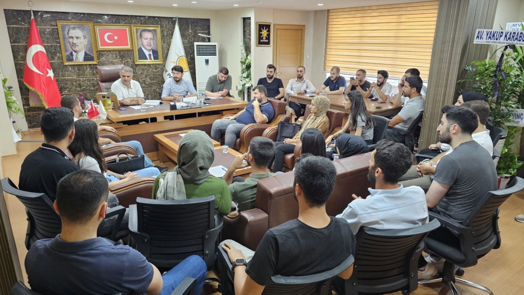 Ak Parti İl Başkanı Hüseyin Şansi, sorun ve talepleri dinledi