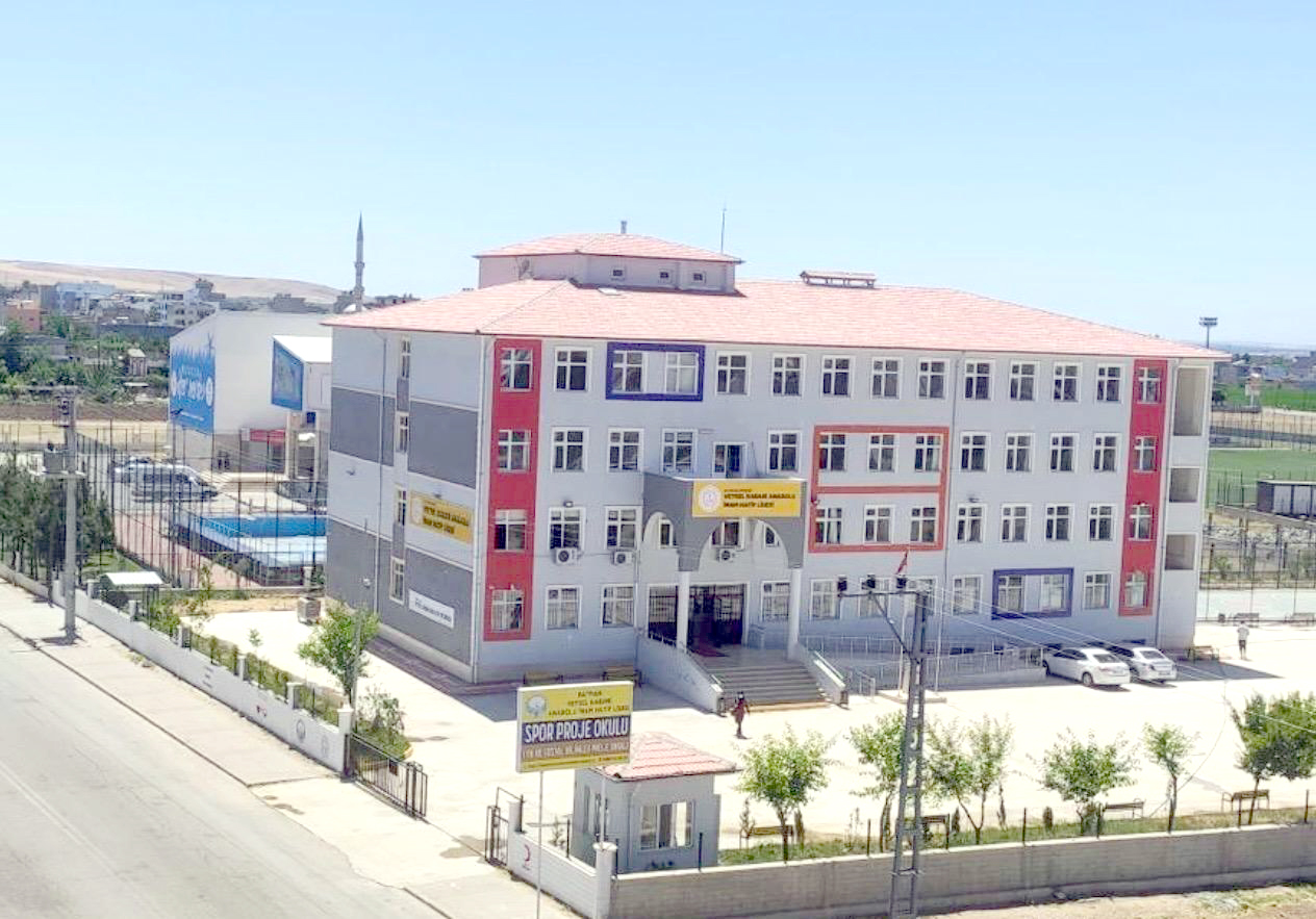 Türkiye’nin ilk spor Ortaokulu Batman’da açıldı