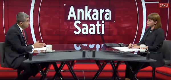 Ekmen: “İnsanları Bir Fanusa Kapatıp Ülkeyi Yönetemezsiniz”