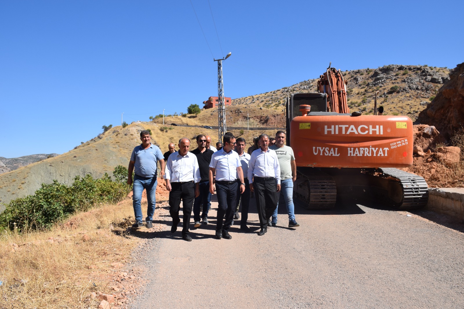 Grup köy yolu onarım çalışmalarına başlandı