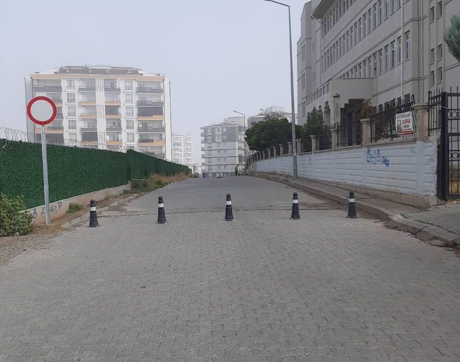Veliler istedi Batman Valiliği harekete geçti ‘Sokağı araç trafiğine kapattı’