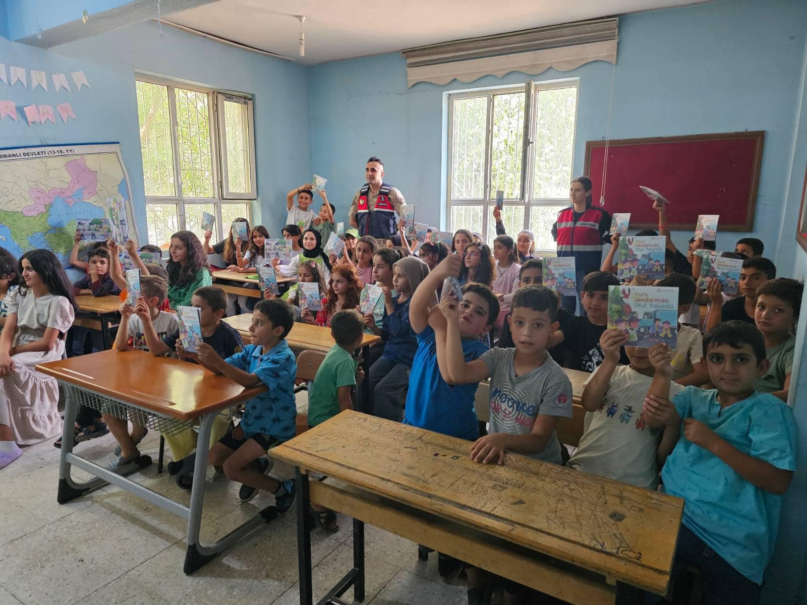 Değirmenüstü Ortaokulu’nda “Kariyer Günleri” etkinliği düzenlendi