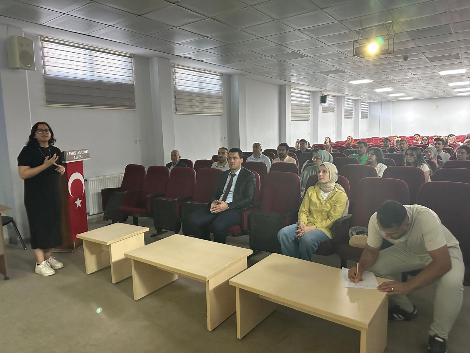 Sason’da ÇEDES Projesi Bilgilendirme Toplantısı Gerçekleştirildi