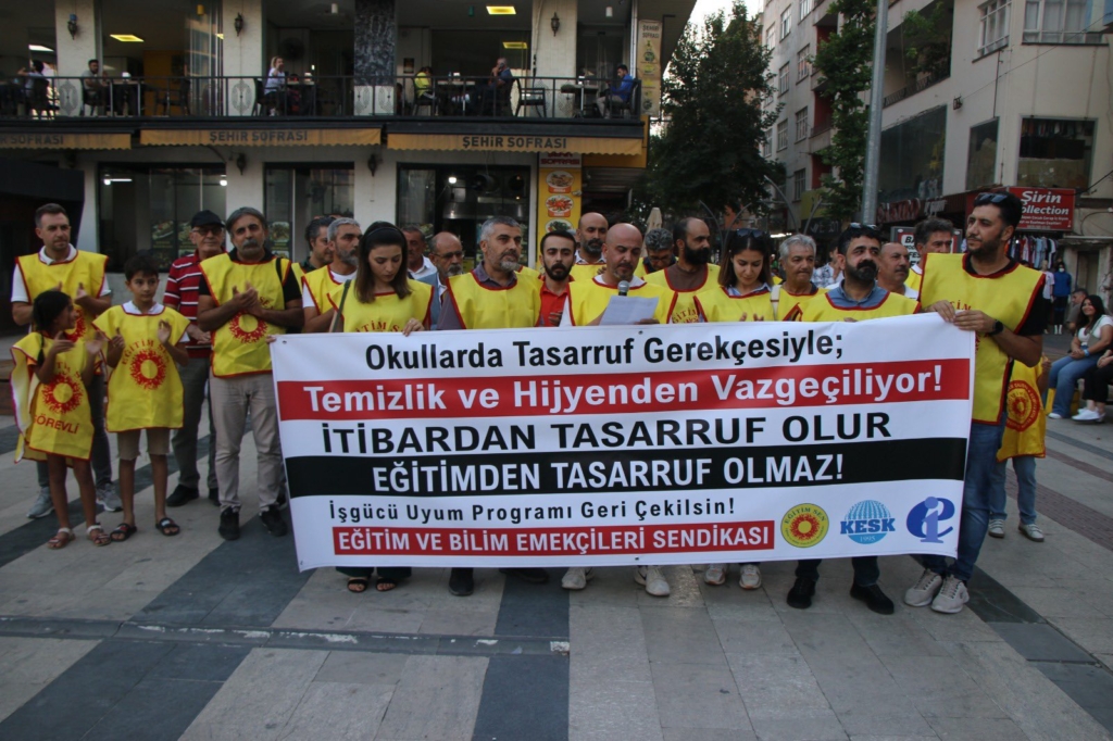 Eğitim Sen ‘Okullar hijyen kriziyle karşı karşıya’