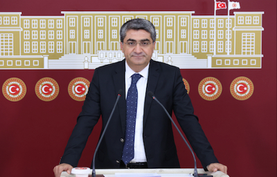 EKMEN: ÇOCUKLAR SADECE AÇ DEĞİL, SAĞLIKLI SUYA DA ULAŞAMIYOR!