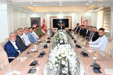 Batman Esnaf ve Sanatkarlar Odası’ndan Vali Canalp’e Ziyaret