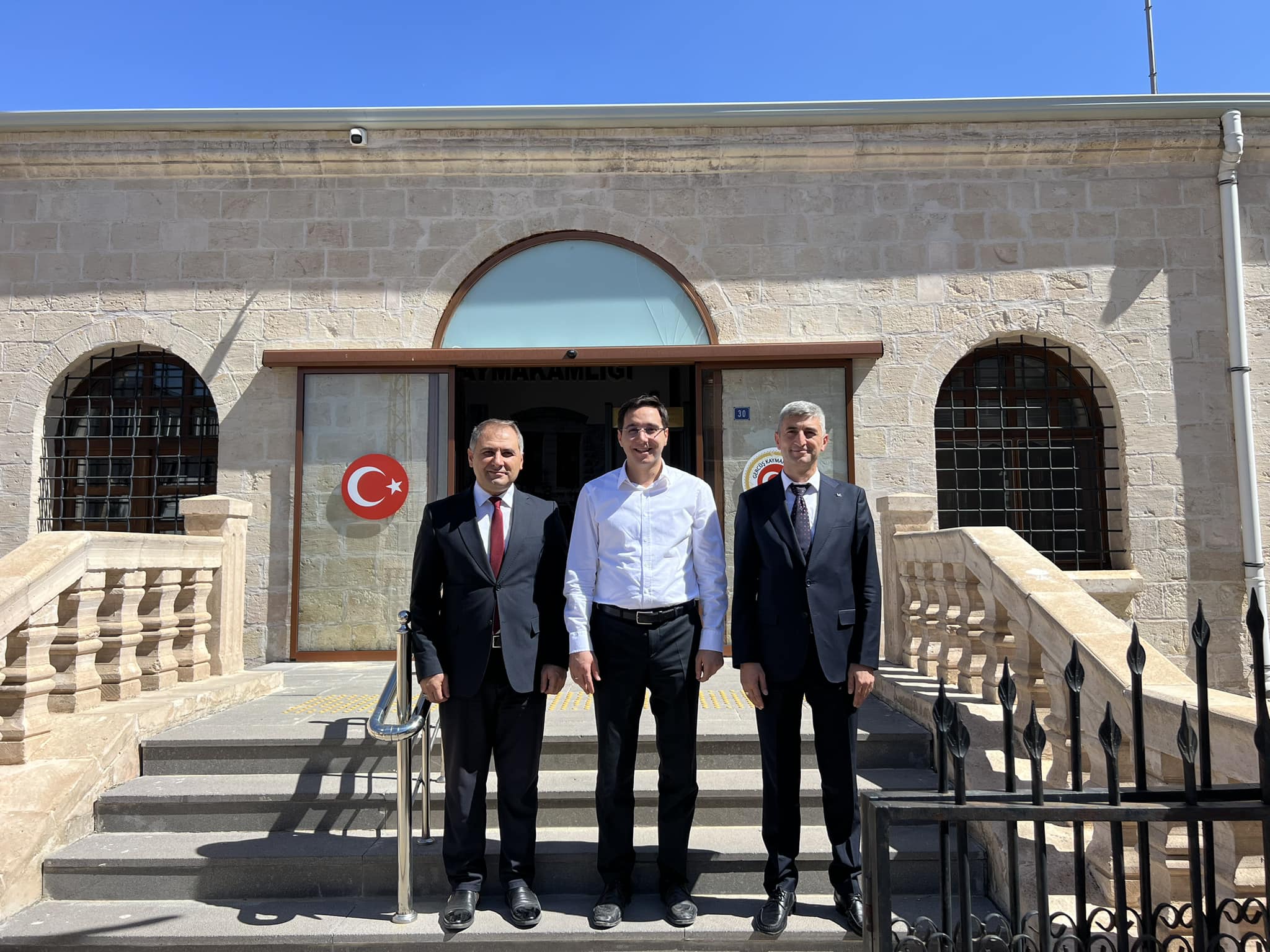 Kaymakam Öztaş, Konakçı’ya teşekkür etti, Dursun’a başarılar diledi