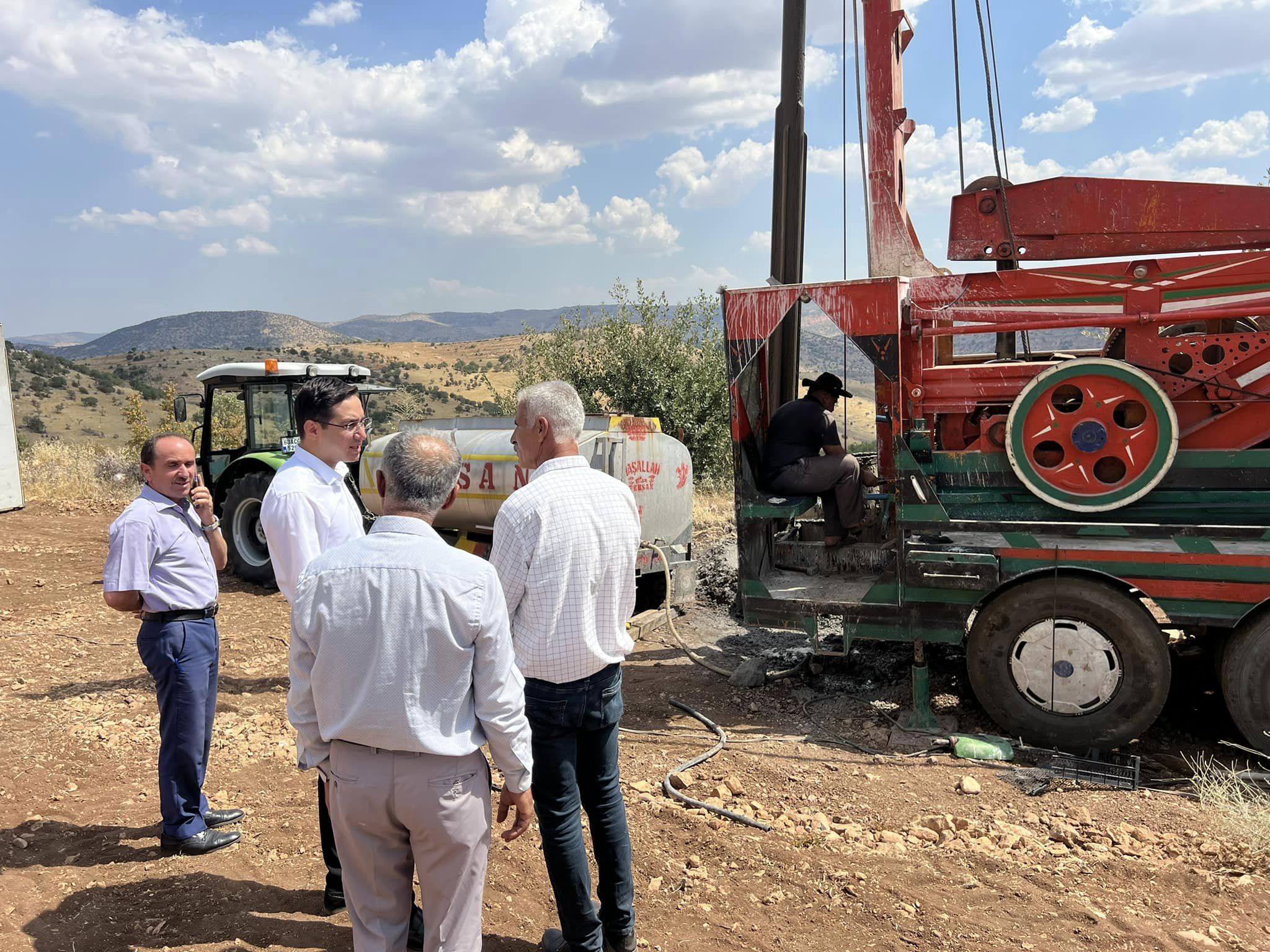 Gercüş Kaymakamı Öztaş, Başova Köyünde İçme Suyu Projesini İnceledi