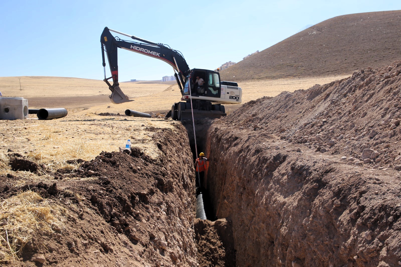 Kardelen Mahallesi’ne yeni kanalizasyon hattı