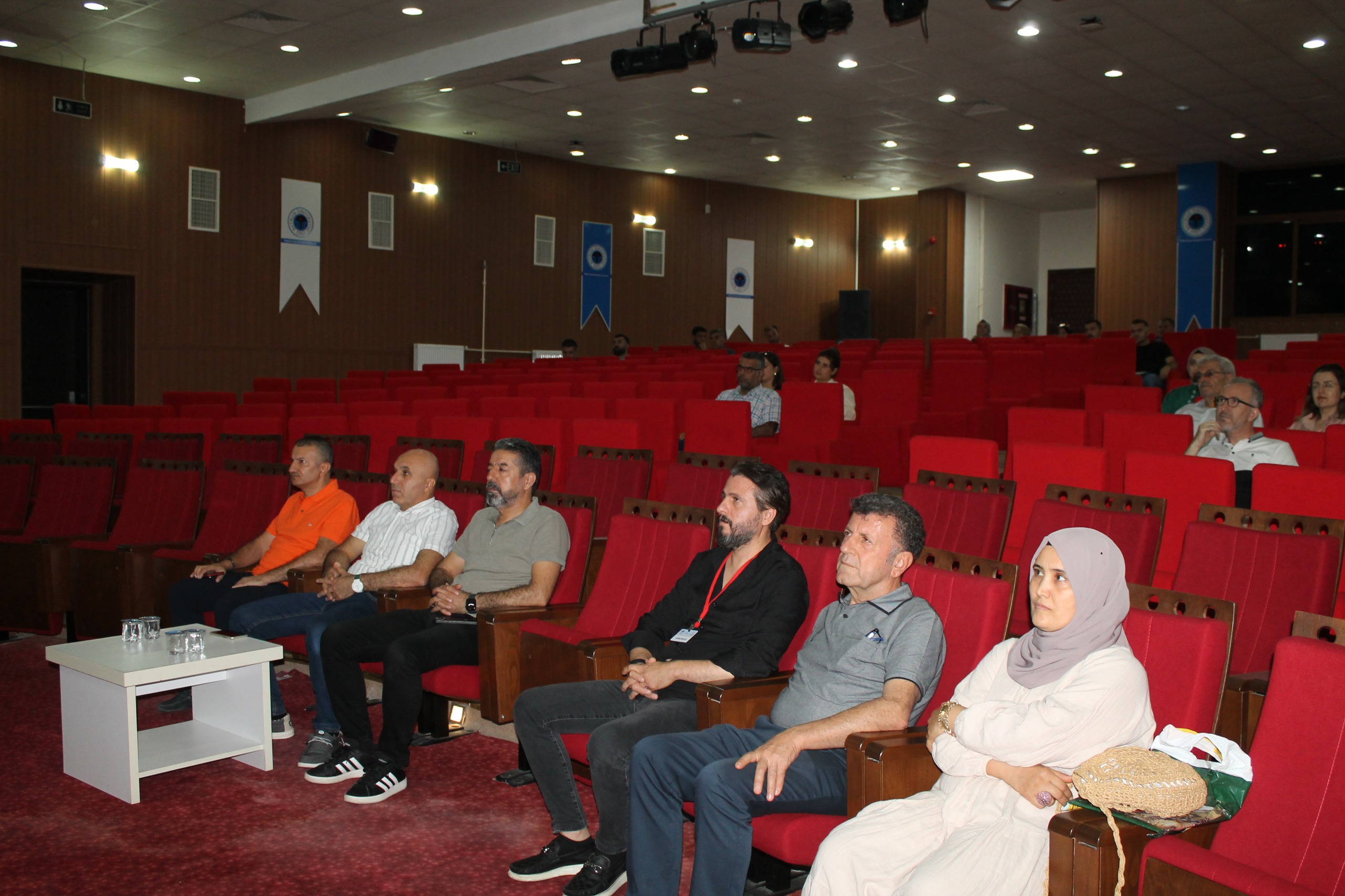 Koruyucu Aile Hizmeti tanıtım toplantısı düzenlendi