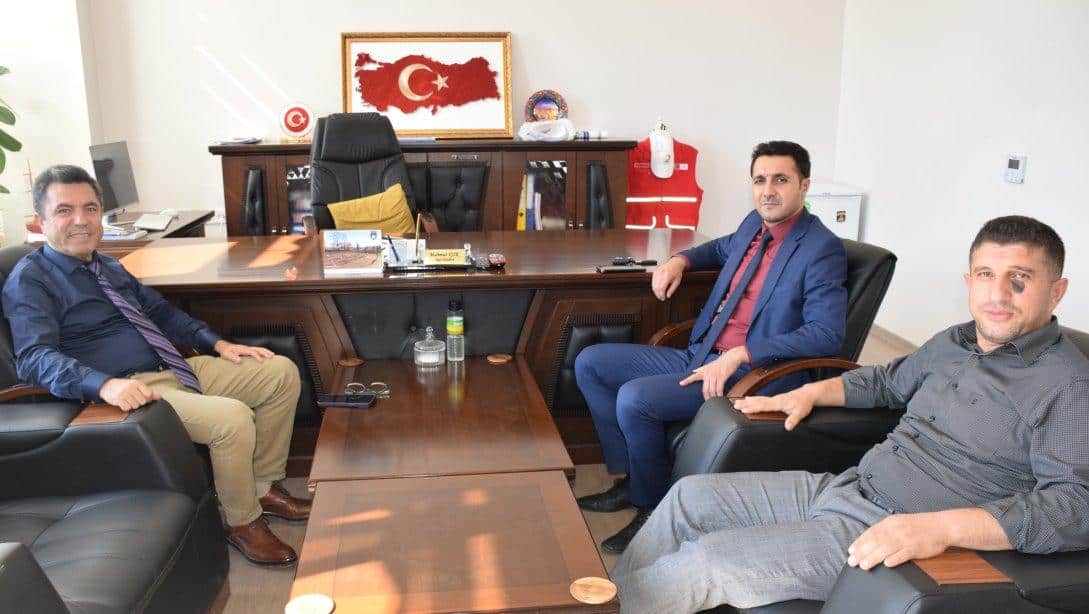 Öğretmenevini ziyaret etti