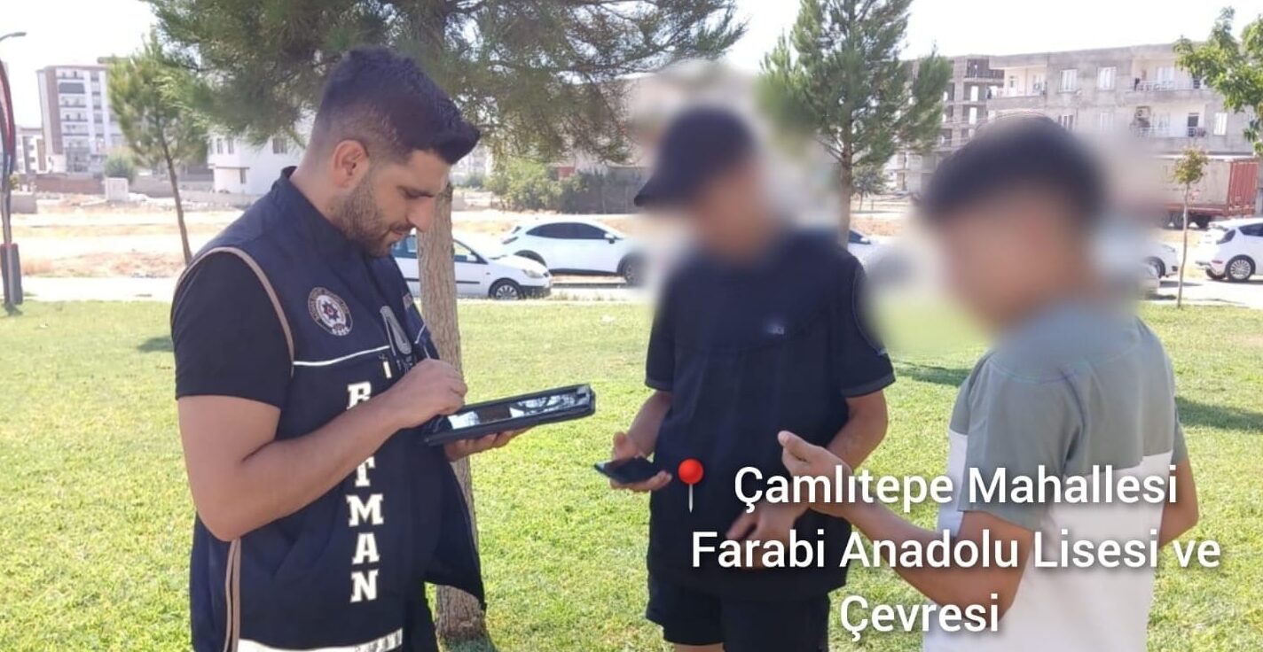 Okul Polisleri Güvenlik Denetimlerini Sürdürüyor