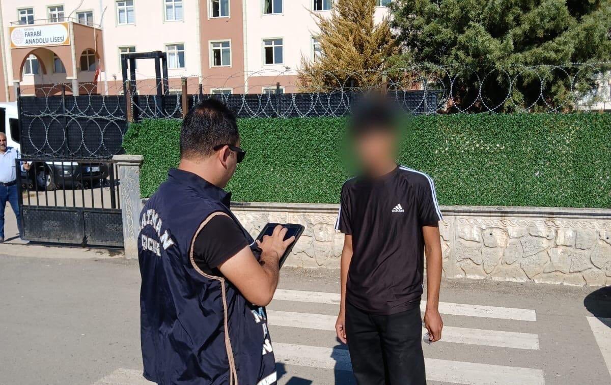 Okullar çevresinde güvenlik önlemleri arttırıldı