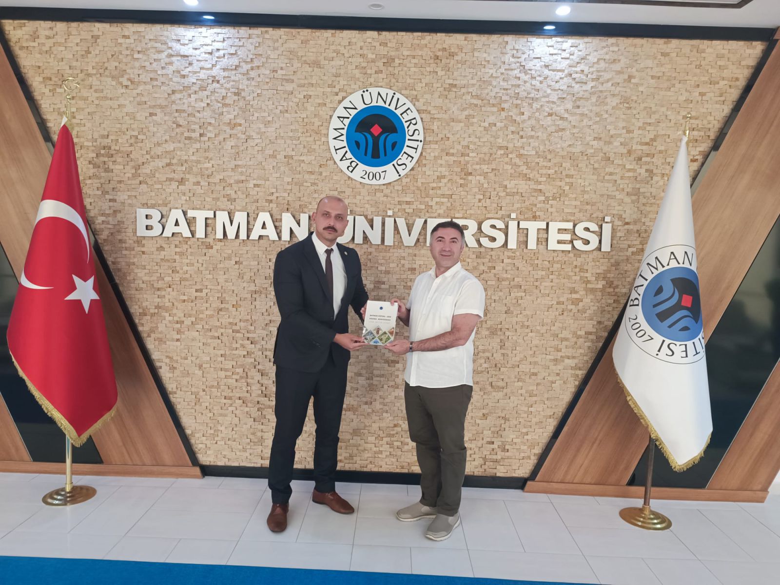 Rektör Demir’e Tüik Siirt Bölge Müdürü Çil’den ziyaret