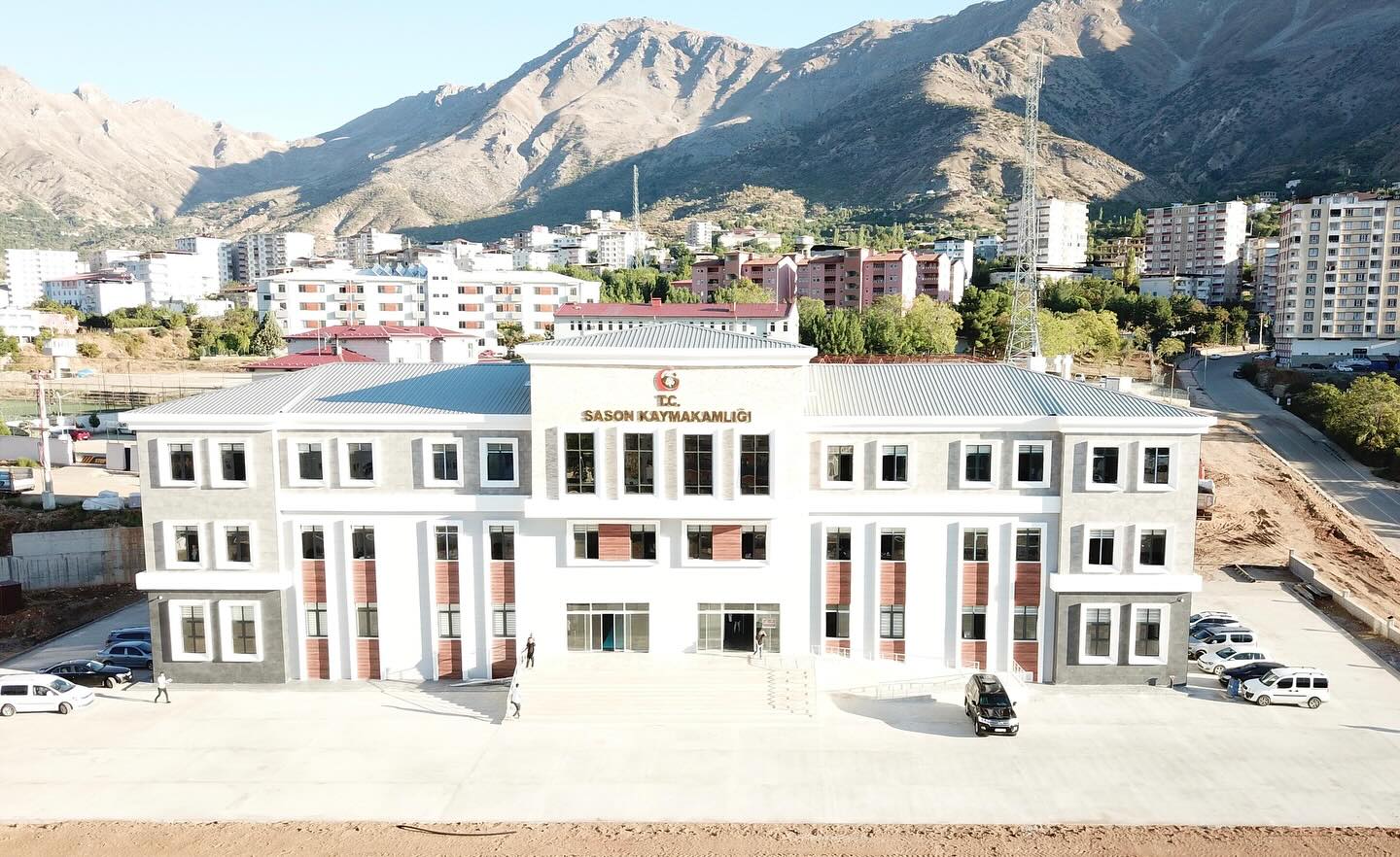 Sason’da Kamu Hizmetleri Yeni Hükümet Konağı’nda verilmeye başlandı