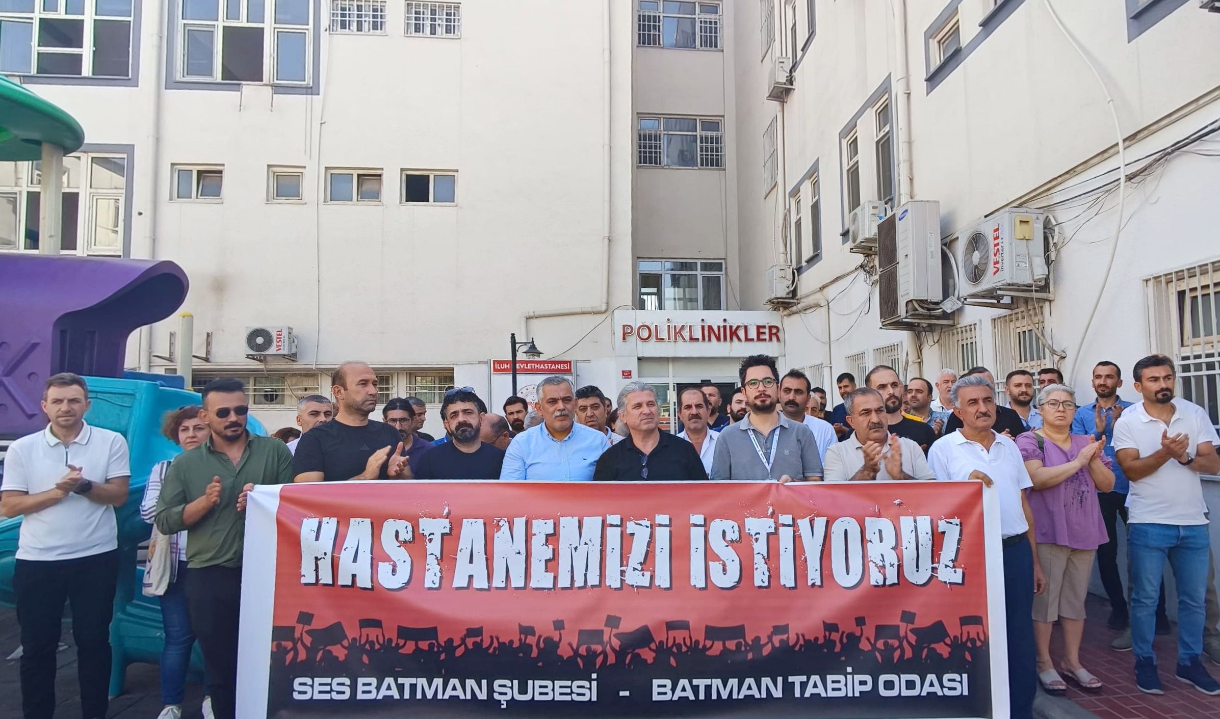Batman İluh Devlet Hastanesi Acil Olarak Yerinde Yapılmalıdır