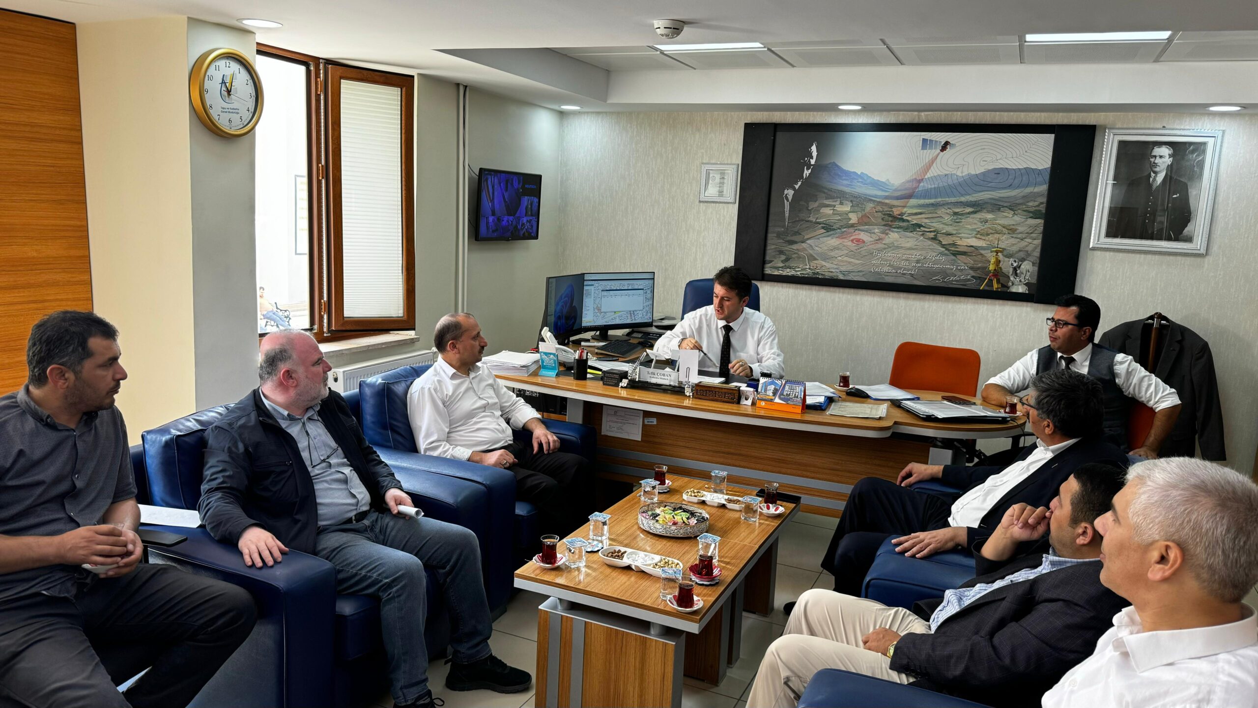 Başkan Çiftçi, esnafın tapu sorunlarını çözmek için çalışıyor