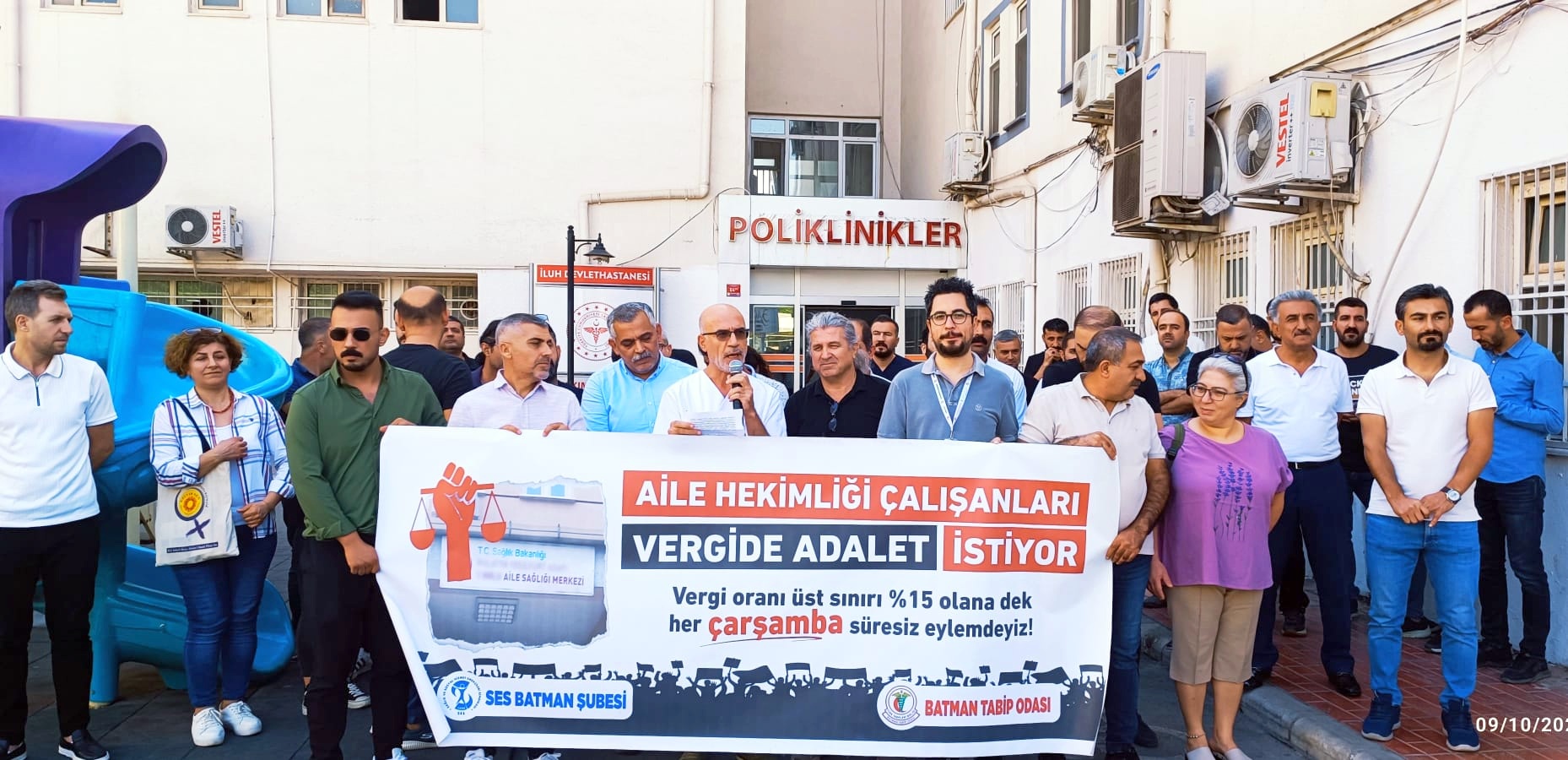 SES Batman Şubesi ve Batman Tabip Odası, Vergide Adalet Eylemi Düzenledi