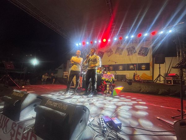 FESTİVALDE İLLÜZYON GÖSTERİLERİ ÇOCUKLARIMIZA EĞLENCELİ ANLAR YAŞATTI