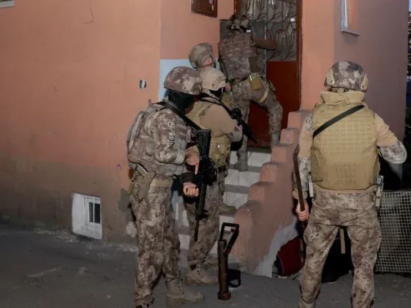 “ÇEMBER-23” Operasyonlarında 4.139 Şahıs Yakalandı