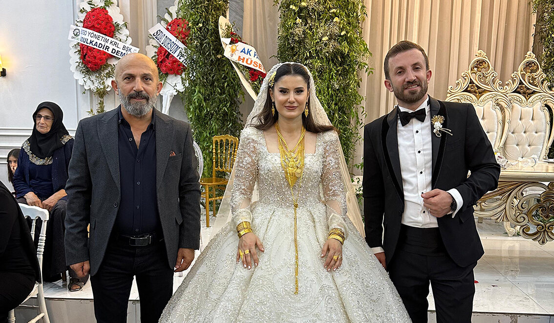 DURSUN VE AKTARLI AİLESİNİN MUTLU GÜNÜ